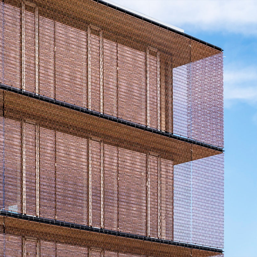 Architectural spiral mesh for building sunshade