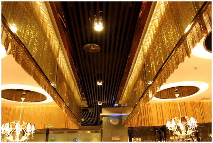 Metal fabric mesh is used for hotel lamp decoration