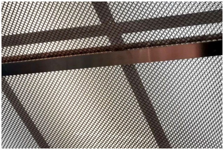 Characteristics and functions of honeycomb decorative mesh